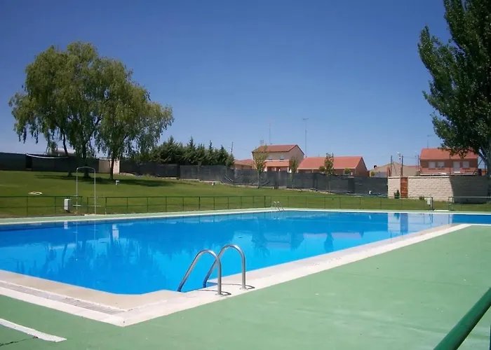 ヴィラ Villacremita And Different House In *