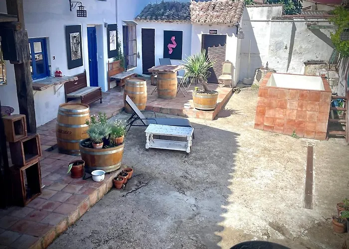 Villacremita And Different House In * ルエダ