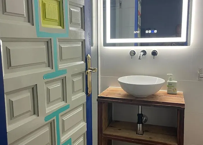 Villacremita And Different House In * ルエダ