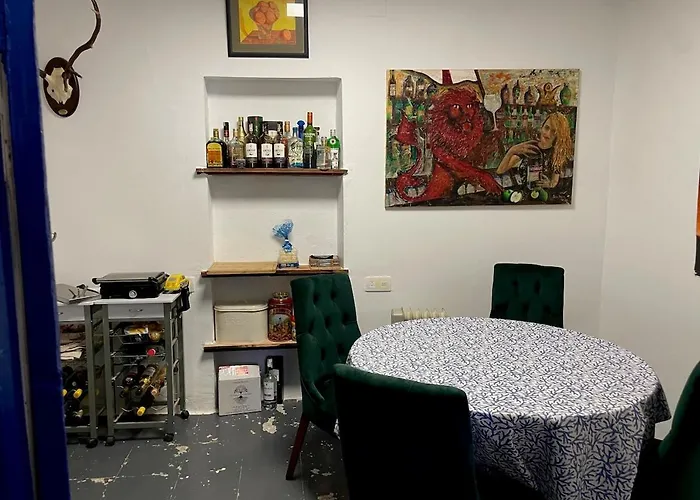 Villacremita And Different House In