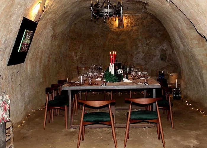 ヴィラ Villacremita And Different House In *