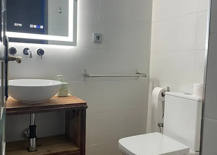 ヴィラ Villacremita And Different House In ルエダ