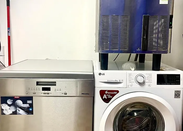 Villacremita And Different House In ヴィラ ルエダ