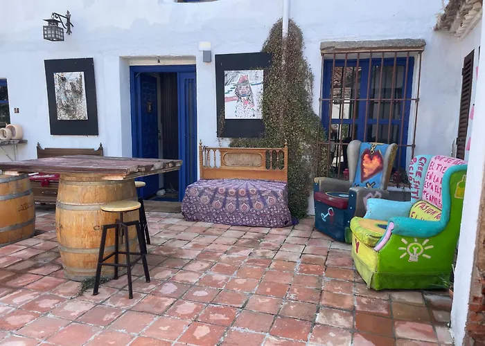 Villacremita And Different House In